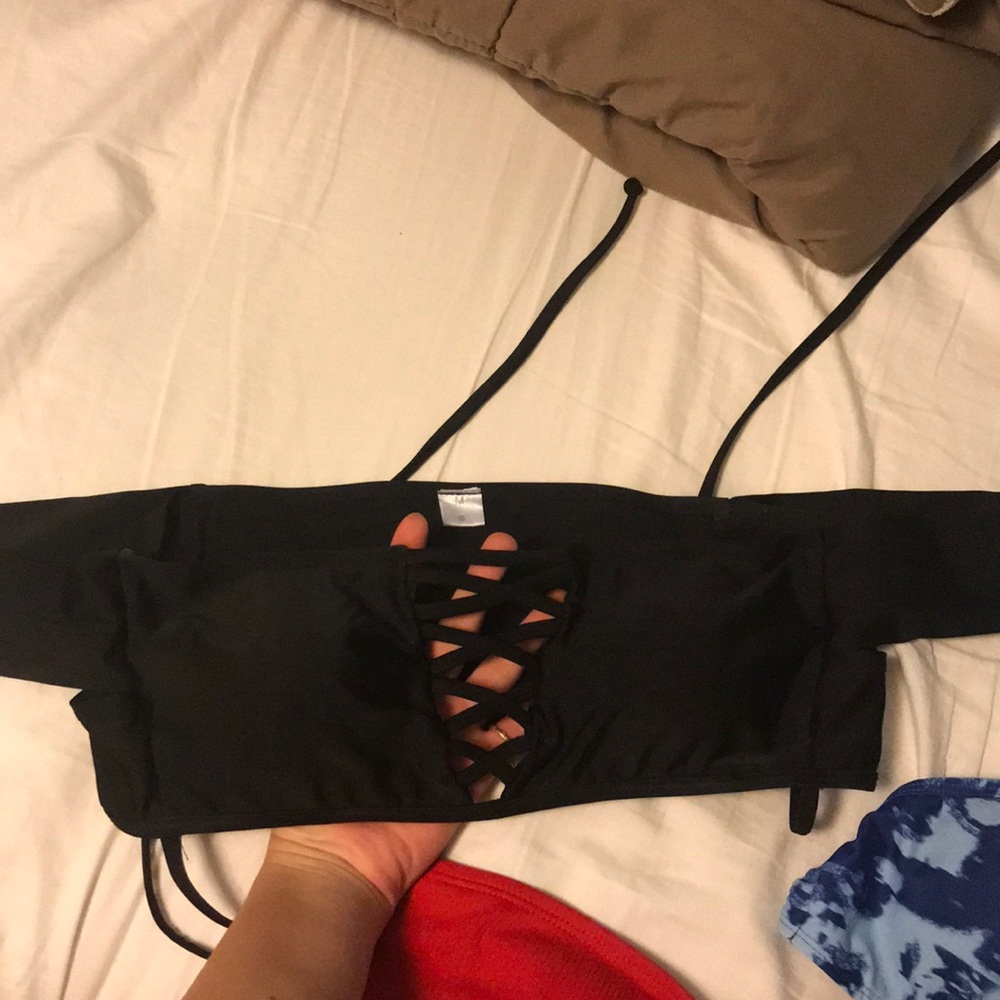 Bikini top bundle - Picture 2 of 4